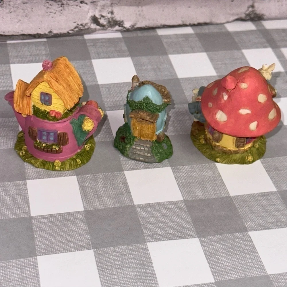 Bunny Rabbits Small Village Figurines Lot of 3 Mushroom Teapot Rabbit Houses